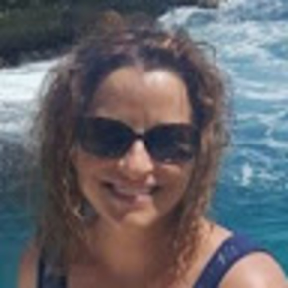 Meet your Posher, Pamela - Picture 1 of 1